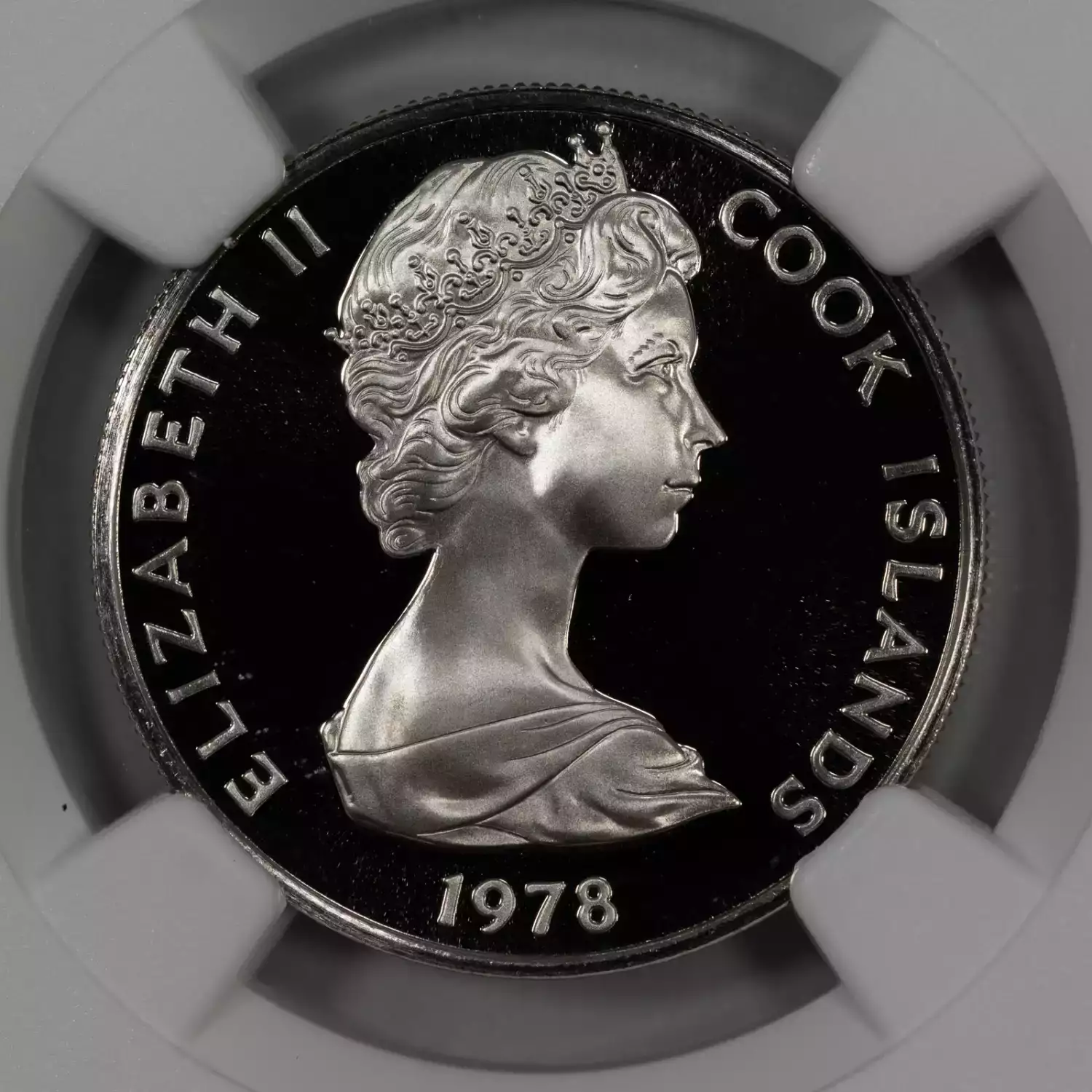 AUSTRALIA Silver 10 CENTS (2)
