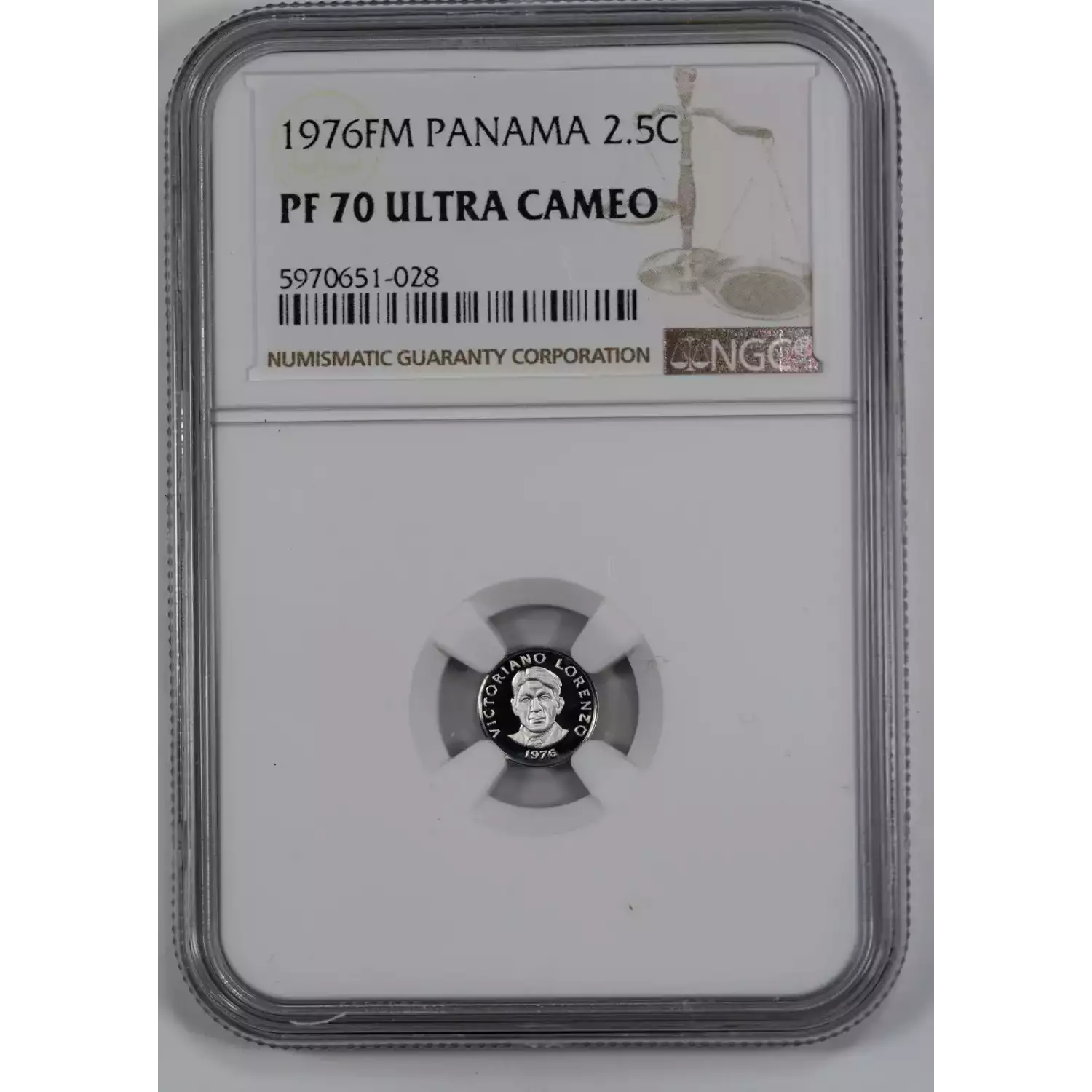 PANAMA Brass CENT (3)